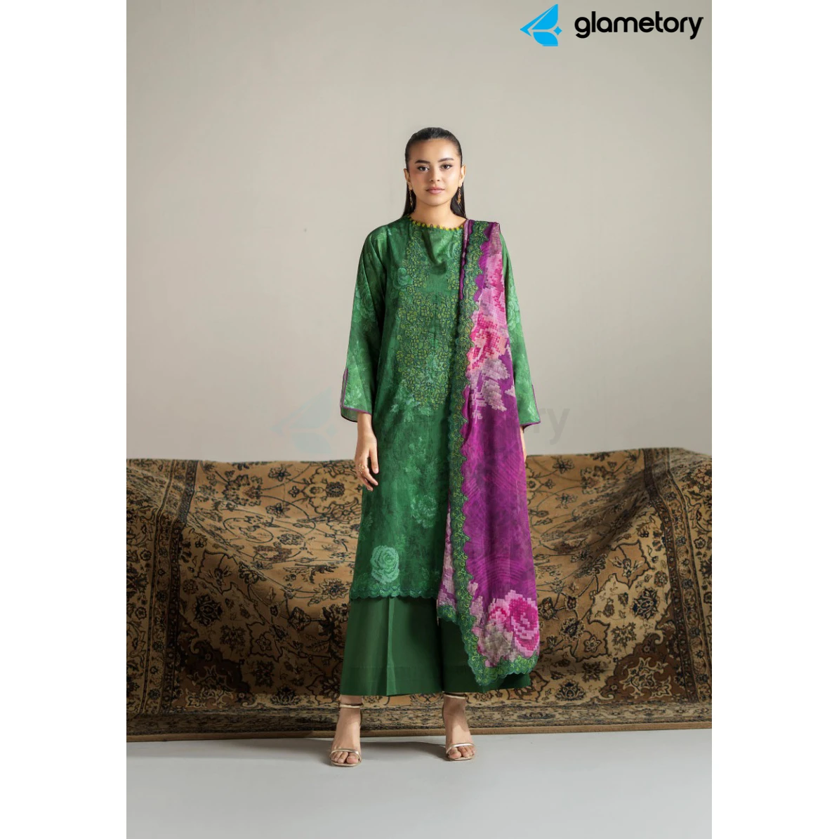 Pakistani Luxury Digital Printed Lawn with Chiffon Dupatta-25022643