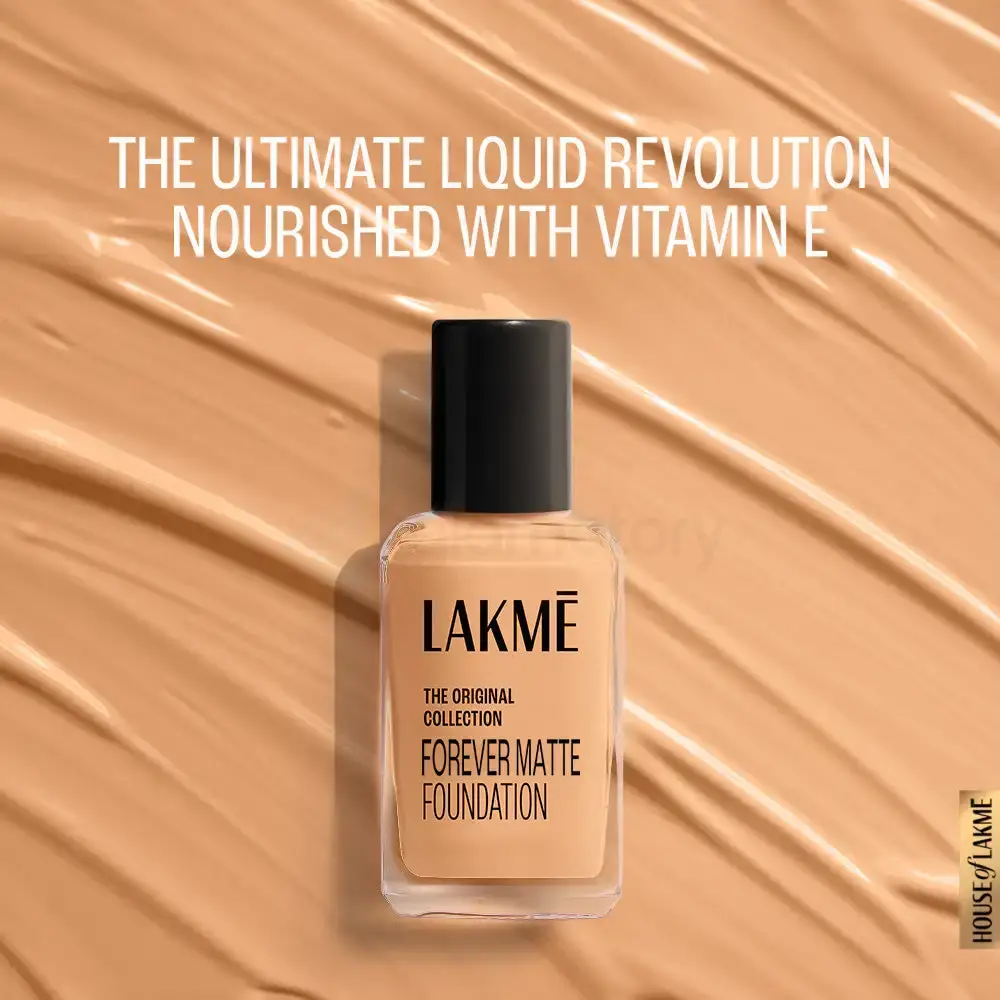 Lakmé Forever Matte Waterproof Foundation-Natural Pearl thumbnail 3
